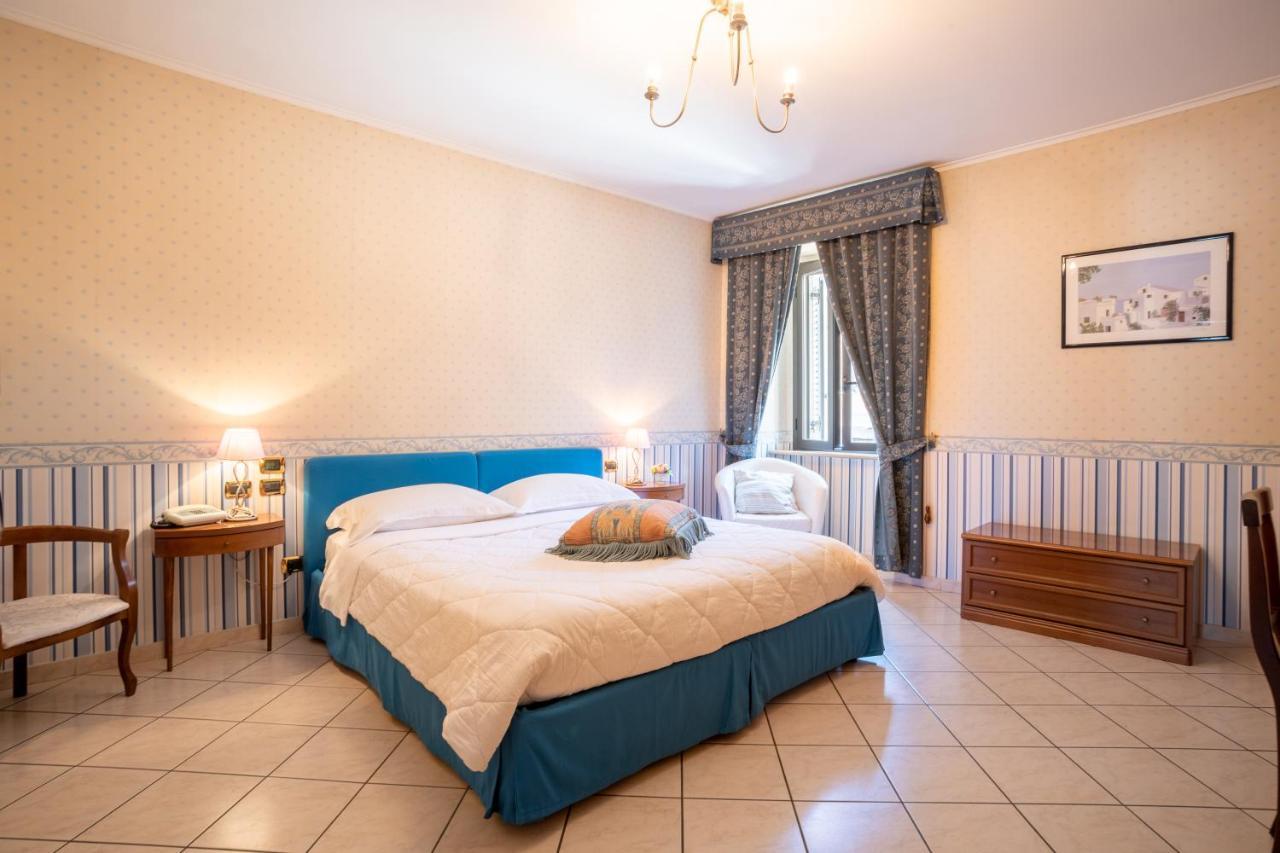 Locanda Da Otello Марта Екстер'єр фото